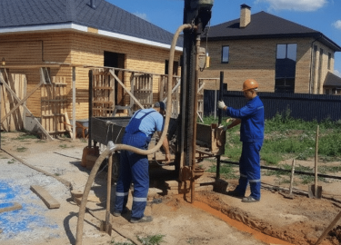 Виды скважин. Вопрос водоснабжения частного дома, если нет возможности подключиться к централизованной водной сети, д...