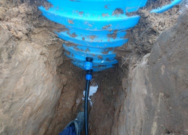 Кессон для скважины. По сложности установка кессона для скважины не отличается от общестроительных работ и может выпо...